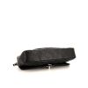 Bolso de mano Chanel Baguette en cuero granulado acolchado negro - Detail D4 thumbnail