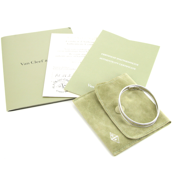 Bracelet Van Cleef 
Arpels Perlée Signature en or blanc