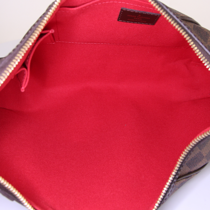 Louis Vuitton Thames bag worn on the shoulder or carried in the hand in ebene damier canvas and brown leather - Detail D2