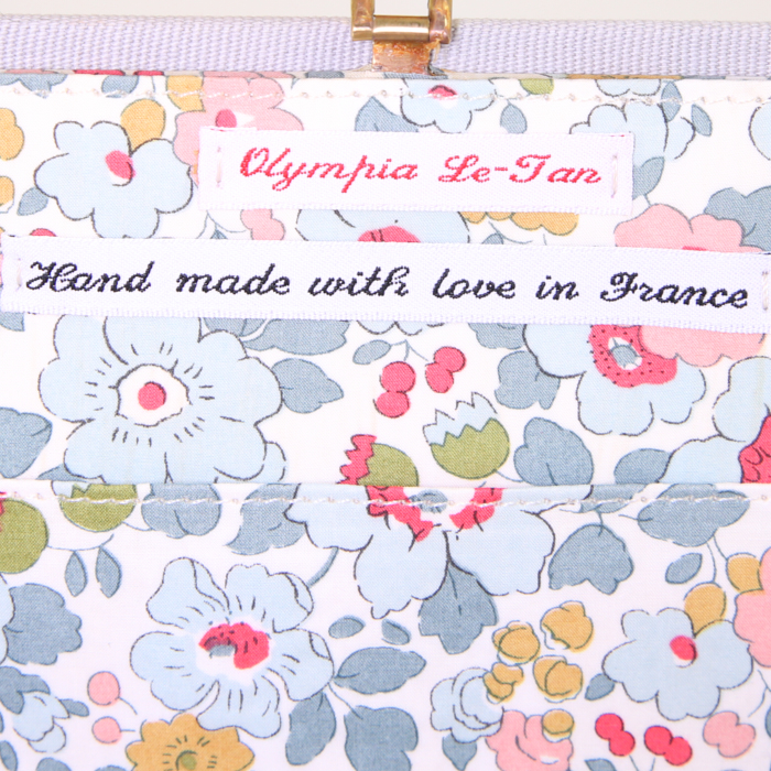 Olympia Le-Tan Dr. Do Little clutch in grey embroidered canvas Artist Proof n°1 - Detail D4