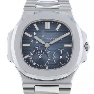 Patek Philippe Nautilus watch in stainless steel Ref:  5712 Circa  2017