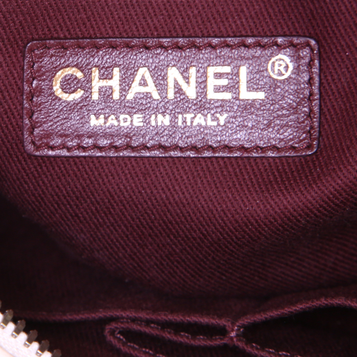 Borsa a tracolla Chanel Vanity in pelle bianco sporco - Detail D4