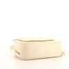 Chanel Vanity shoulder bag in off-white leather - Detail D5 thumbnail