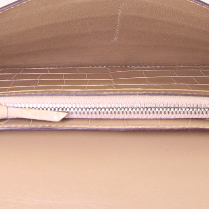 Portefeuille Hermes Dogon - Pocket Hand en alligator beige - Detail D2