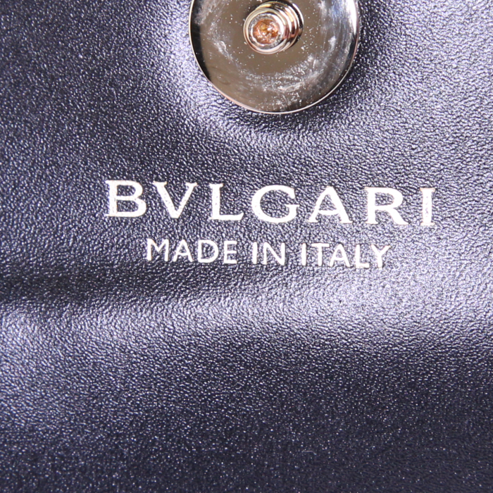 Bulgari Serpenti handbag/clutch in black leather - Detail D3