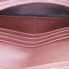 Bolso/bolsito Gucci en charol Monogram color rosa claro - Detail D3 thumbnail