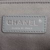 Bolso bandolera Chanel  Boy modelo grande  en cuero acolchado negro - Detail D3 thumbnail