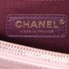 Borsa shopping Chanel Executive in pelle martellata beige - Detail D4 thumbnail