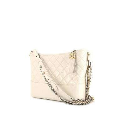 Gabrielle leather crossbody bag Chanel White in Leather - 36514319