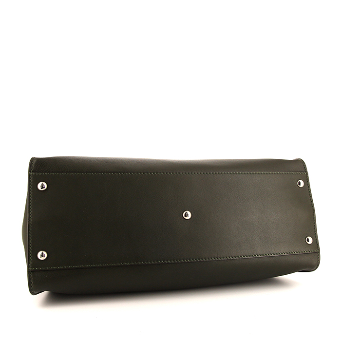 Fendi Peekaboo handbag in khaki leather - Detail D5