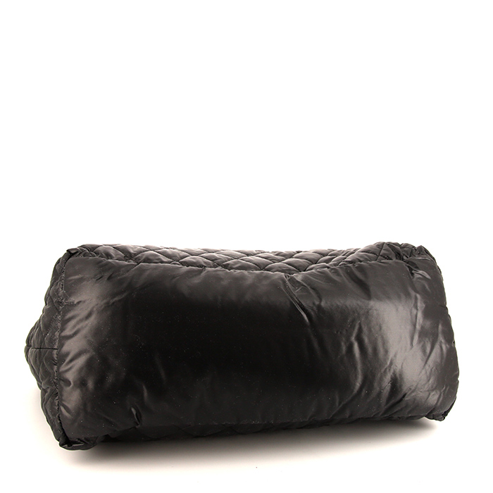 Borsa Chanel Coco Cocoon in tela trapuntata nera e pelle nera - Detail D4