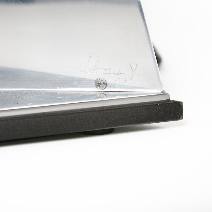 Yonel Lebovici, lampe “Soucoupe” - petit modèle - signée et numérotée, de 1978 - Detail D3