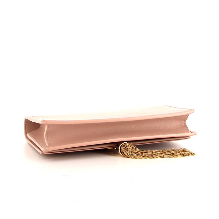 Saint Laurent Kate Pompon shoulder bag in varnished pink leather - Detail D4