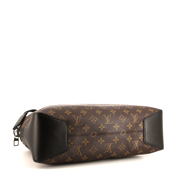 Louis Vuitton Messenger shoulder bag in brown monogram canvas and black leather - Detail D4