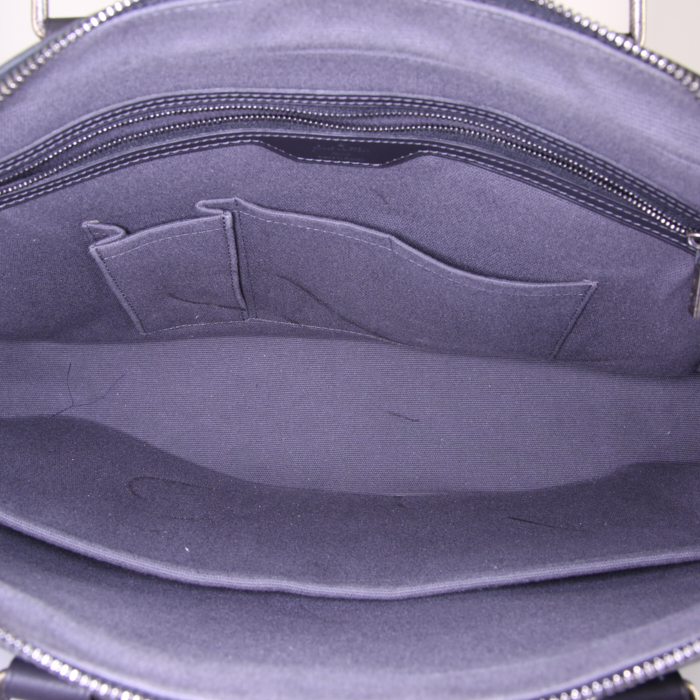 Louis Vuitton Messenger briefcase in grey taiga leather - Detail D3