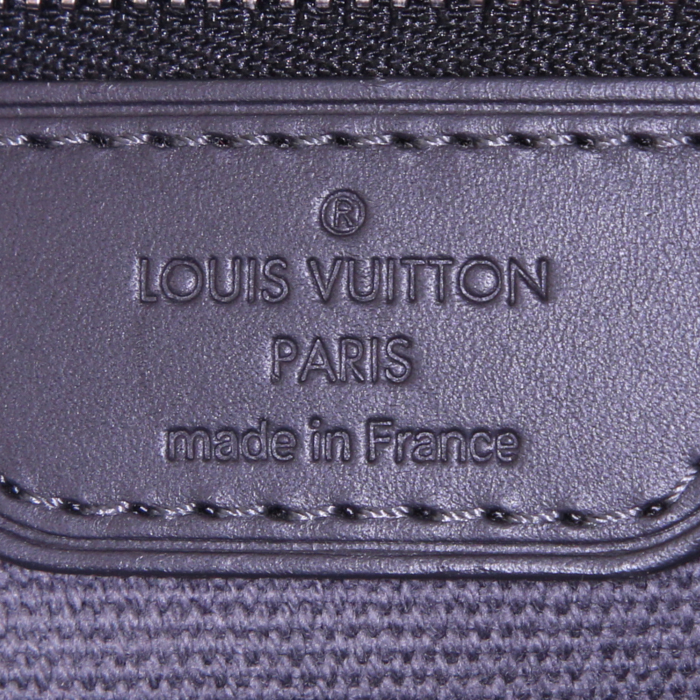 Porte-documents Louis Vuitton Messenger en cuir taiga gris - Detail D4