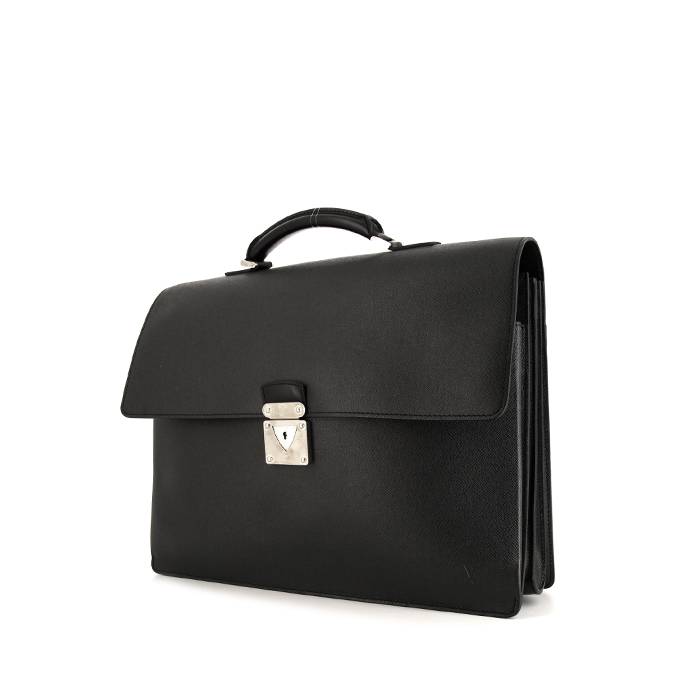 Robusto Briefcase In Black Taiga Leather