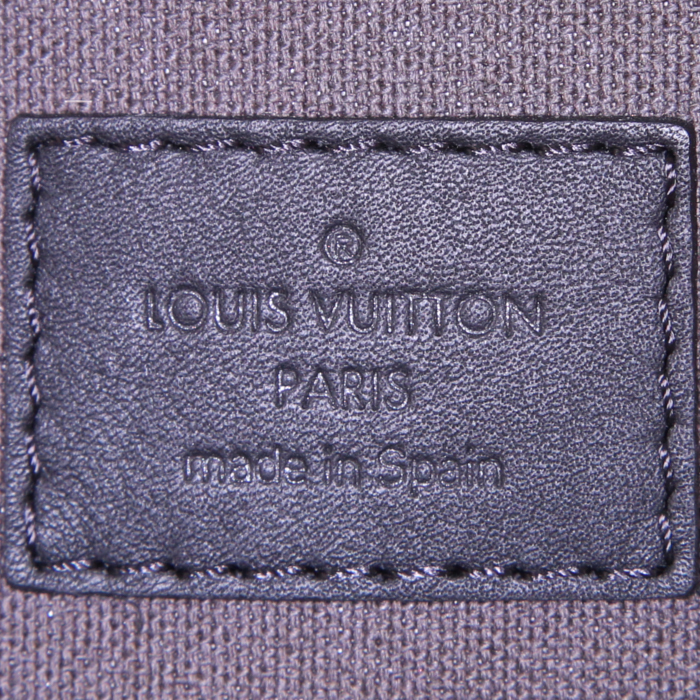 Porte-documents Louis Vuitton Dandy en cuir monogram empreinte noir - Detail D4