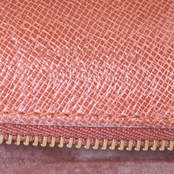 Borsa portadocumenti Louis Vuitton Robusto in tela monogram marrone e pelle naturale - Detail D3