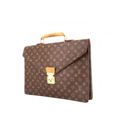 Second Hand Louis Vuitton Robusto Bags