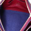 Bolso bandolera Louis Vuitton Double Zip en cuero monogram huella color burdeos - Detail D2 thumbnail