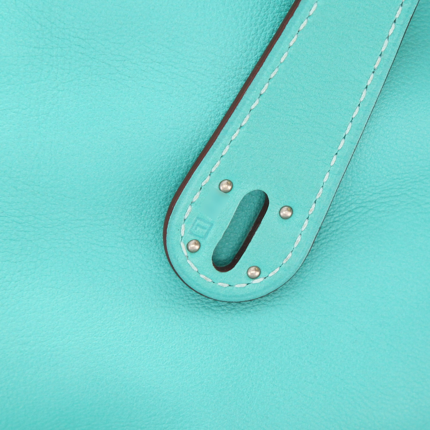 Hermes Lindy handbag in blue turquoise Swift leather - Detail D4
