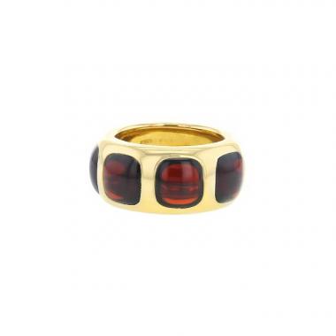 Pomellato Bisanzio ring in yellow gold and garnets