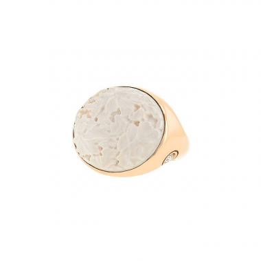 Sortija Pomellato Victoria en oro rosa,  ágata blanca y diamante