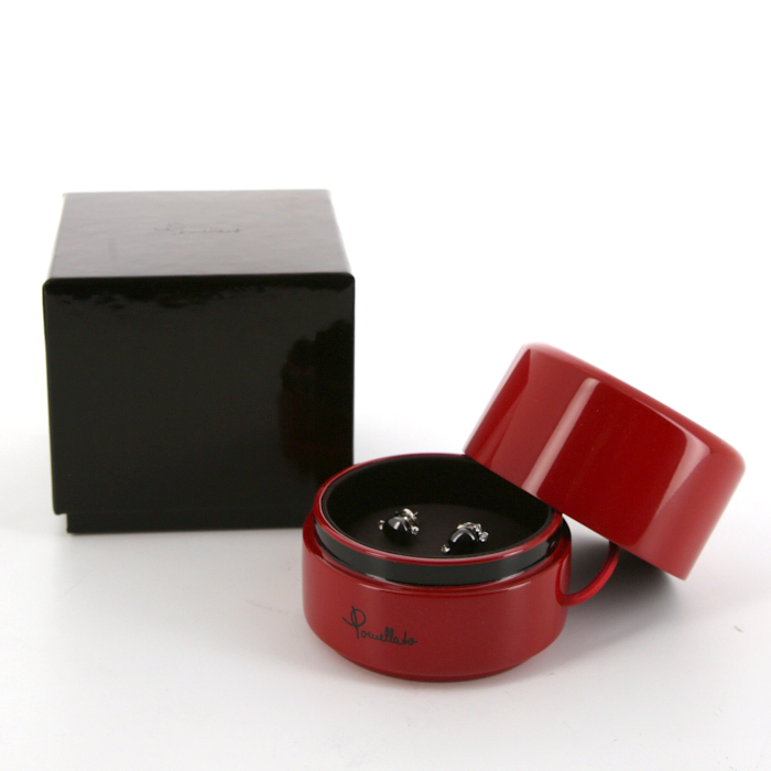 Pendientes Pomellato Capri modelo pequeño en oro blanco,  cerámica negra y diamantes - Detail D2