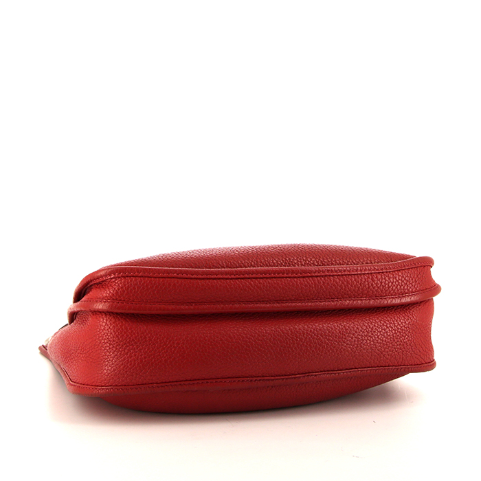Hermes Evelyne small model shoulder bag in red togo leather - Detail D4