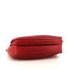 Bolso bandolera Hermes Evelyne modelo pequeño en cuero togo rojo - Detail D4 thumbnail