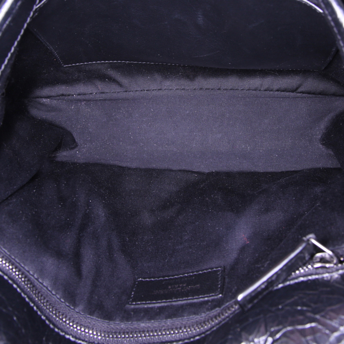 Sac bandoulière Saint Laurent Niki moyen modèle en cuir noir - Detail D3