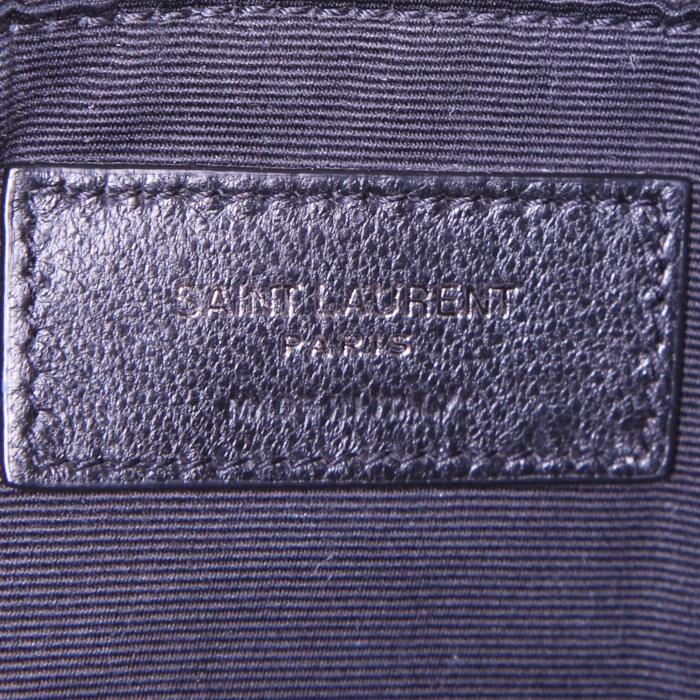 Sac bandoulière Saint Laurent Niki moyen modèle en cuir noir - Detail D4