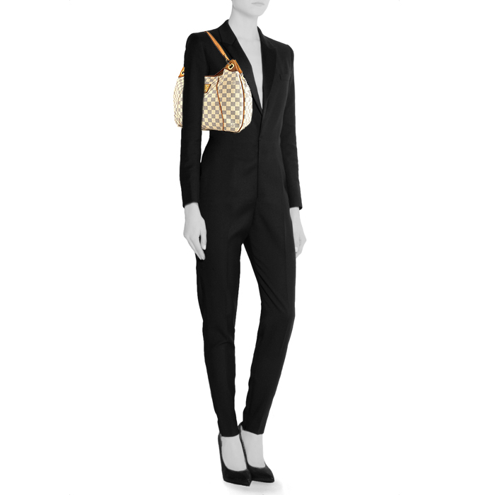 Bolso de mano Louis Vuitton  Galliera en lona a cuadros azul celeste y cuero natural - Detail D1