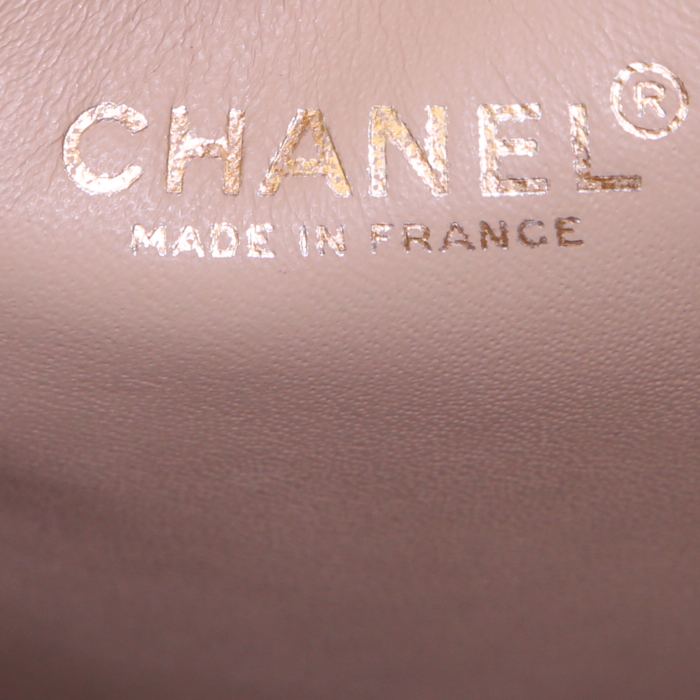 Sac à main Chanel Vintage en cuir matelassé beige et cuir verni noir - Detail D4