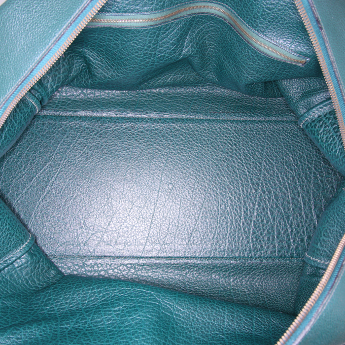 Hermès Galop travel bag in Vert Bengale buffalo leather - Detail D2