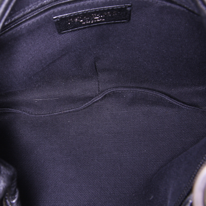 Saint Laurent Vintage handbag in black leather - Detail D2