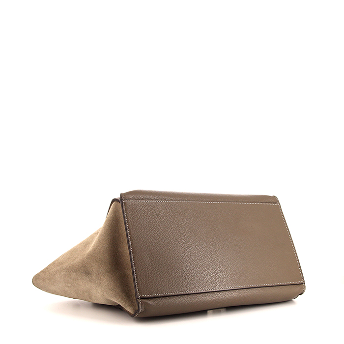 Celine Trapeze handbag in taupe leather and taupe suede - Detail D5