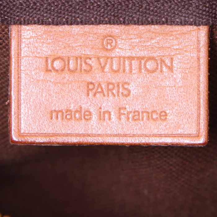 Sac à main Louis Vuitton Nano Speedy en toile monogram marron - Detail D3