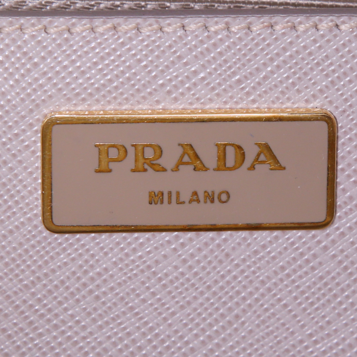 Sac à main Prada Bowling en cuir beige - Detail D4