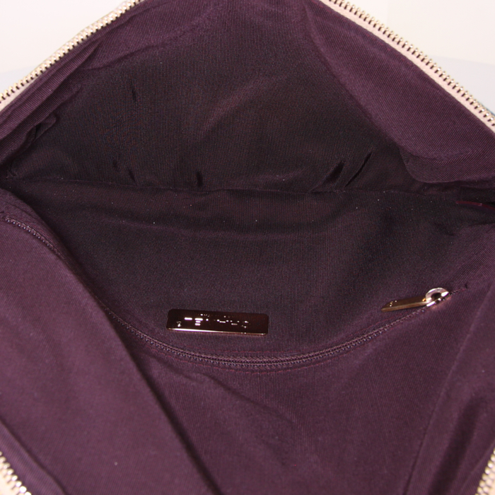 Chanel  Editions Limitées shoulder bag  in gold canvas - Detail D2