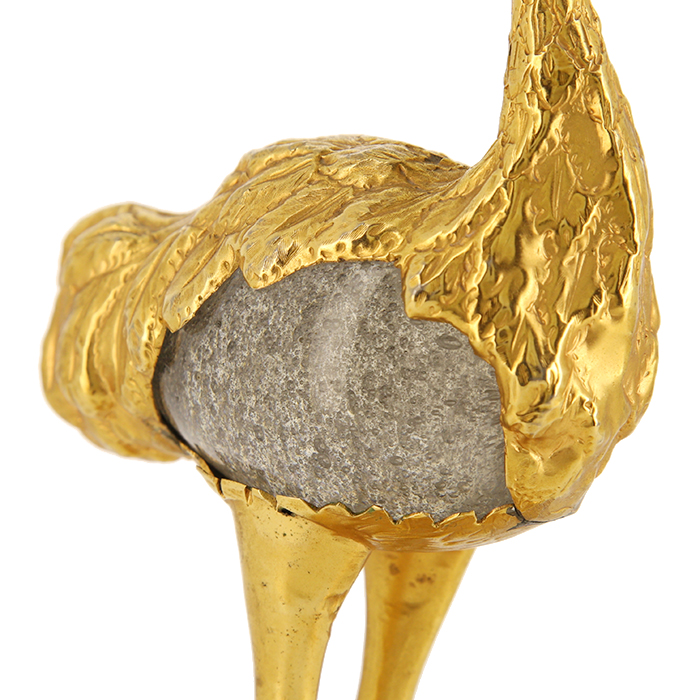 Gabriella Crespi, sculpture "Piccolo Struzzo" ("Petite autruche"), de la collection "Piccoli Animali " ("Petits animaux"), en bronze doré et verre de Murano de Barovier & Toso, signée, de 1970 - Detail D1