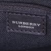 Bolso de mano Burberry en lona Haymarket beige y cuero granulado blanco - Detail D3 thumbnail