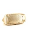 Bolso de mano Prada en cuero granulado dorado - Detail D4 thumbnail