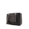 Bolso para llevar al hombro o en la mano Chanel Shopping GST modelo grande en cuero granulado acolchado negro - 00pp thumbnail