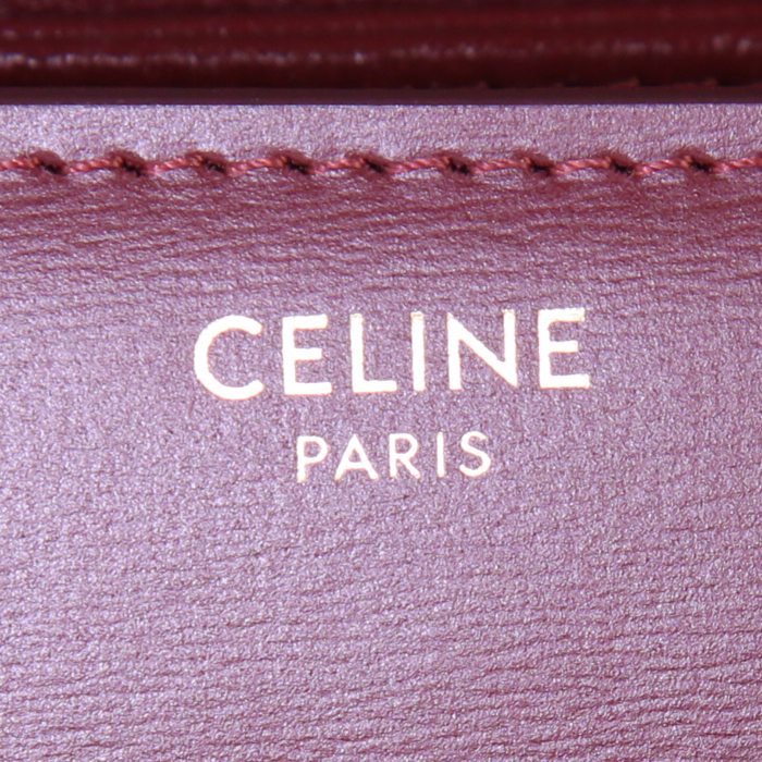 Celine Triomphe Teen shoulder bag in burgundy leather - Detail D3