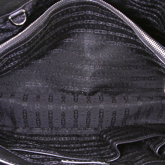 Celine Boogie handbag in black leather - Detail D2