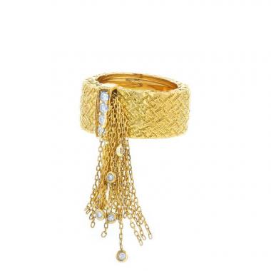 Anello Boucheron Delilah in oro giallo e diamanti