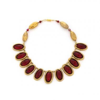 Mithé Espelt, Necklace, jewellery in embossed earthenware, crackled gold and glass beads, from the 1950's