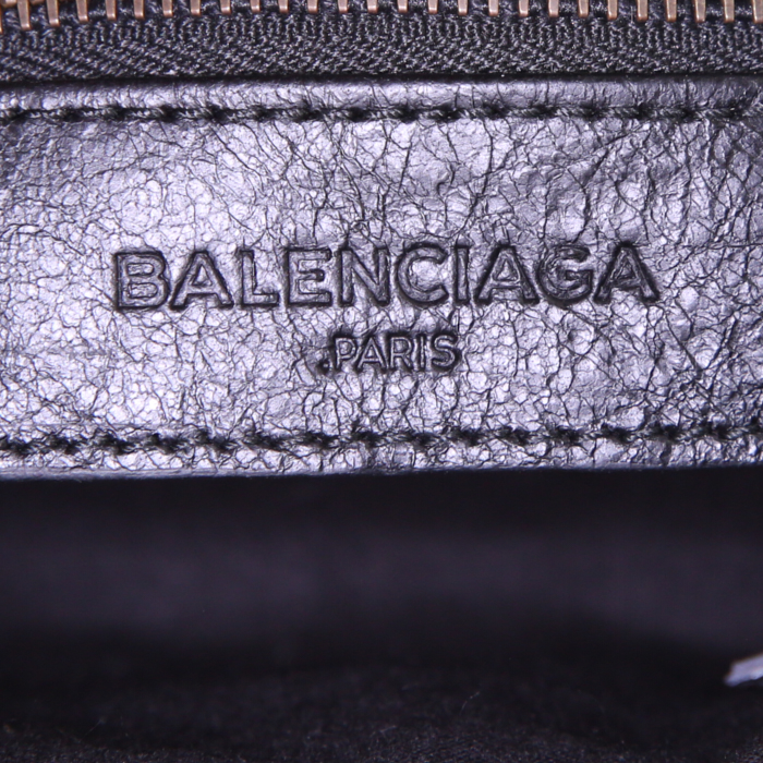 Bolso bandolera Balenciaga Classic City mini en cuero negro - Detail D4